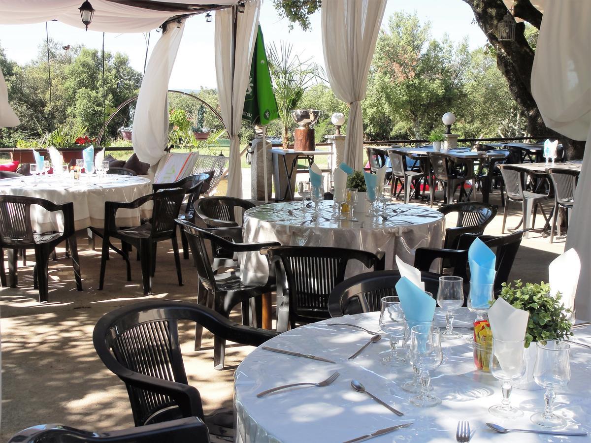 Terrasses De L'Aven Hotel Orgnac-lʼAven Kültér fotó
