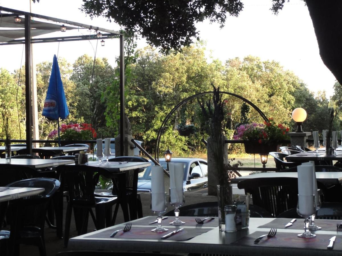 Terrasses De L'Aven Hotel Orgnac-lʼAven Kültér fotó